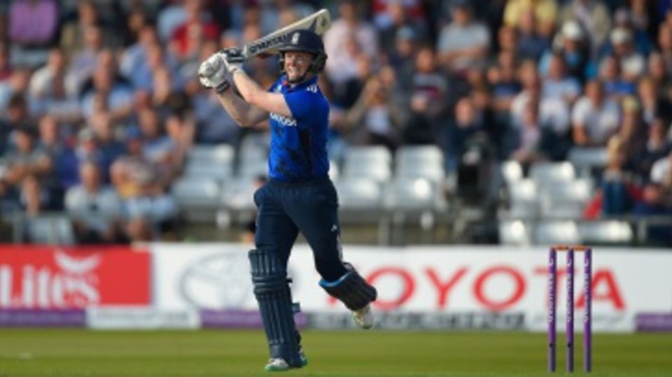 An Eoin Morgan flamingo shot went over the ropes at long-on