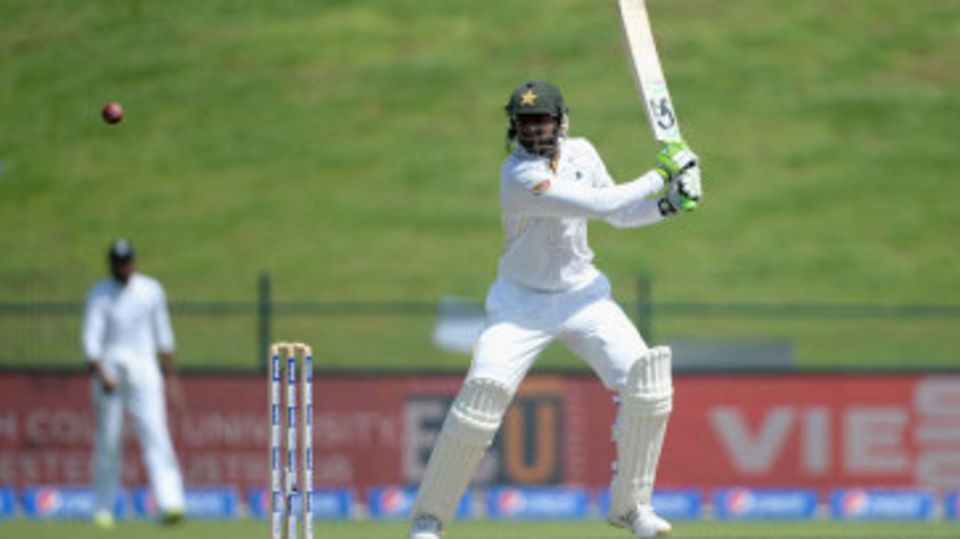 Shoaib Malik made a solid start on his Test return