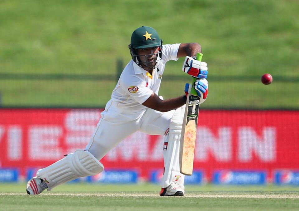 Pakistan picked up where they left off at the end of the first day, with Asad Shafiq reaching his half-century