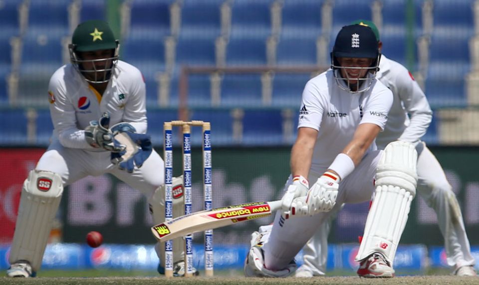 Root played a wide range of shots to keep England's tempo up while Cook weighed anchor
