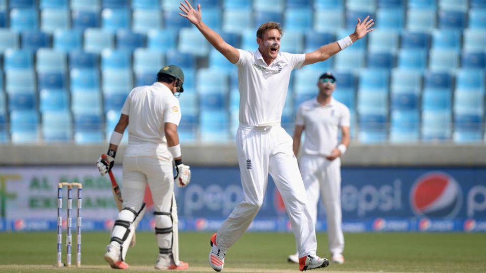 Stuart Broad gave England a flying start with the wicket of Misbah-ul-Haq in his first over