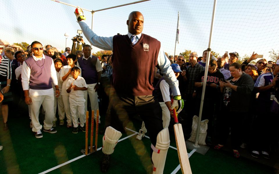 Shaquille O'Neal plays cricket at a promotional event in Sacramento