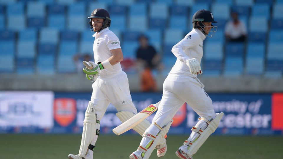 Between them, Root and Bell carried England past 100 with few alarms