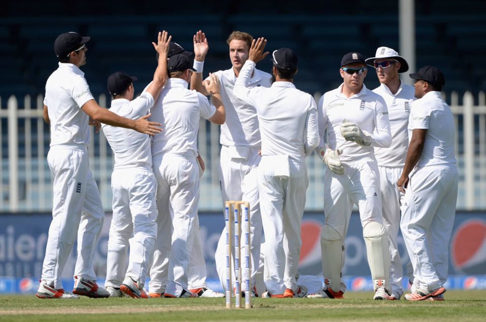 Stuart Broad ended with 2 for 13 from his 13 overs