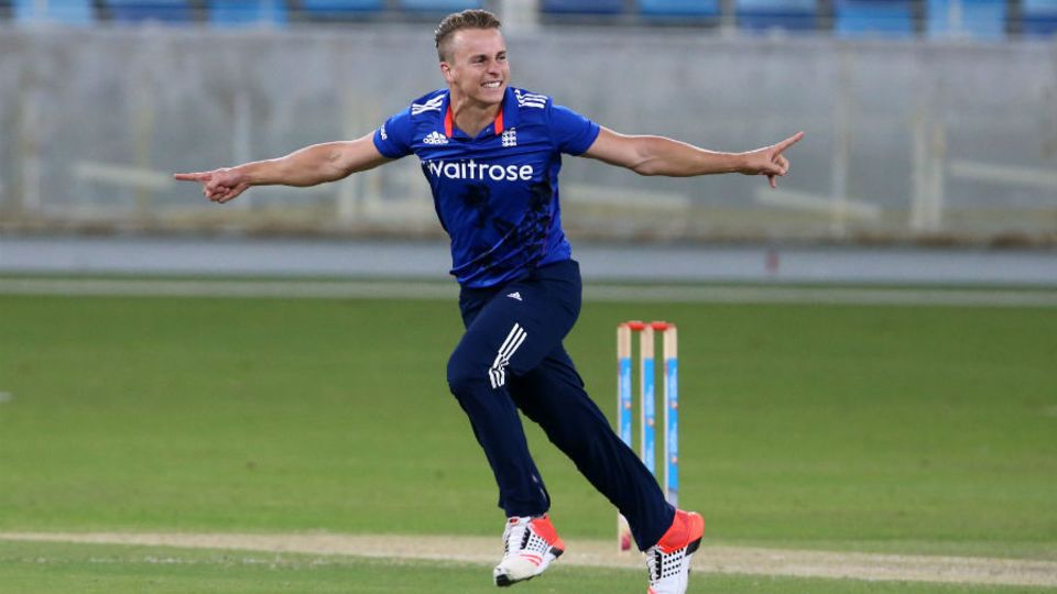 Tom Curran returned figures of 2 for 15 on his England Lions debut
