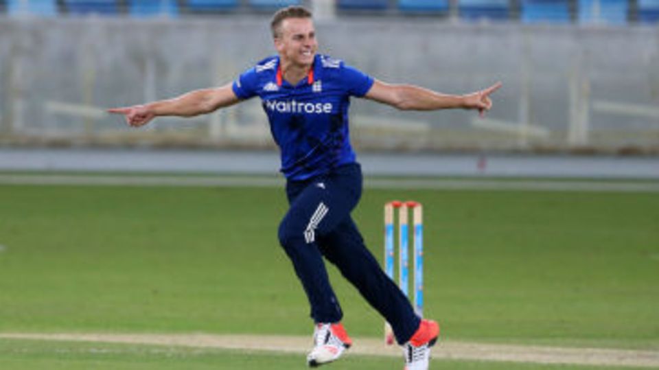 Tom Curran returned figures of 2 for 15 on his England Lions debut