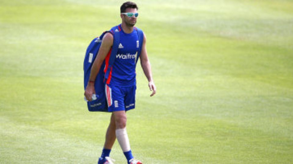 James Anderson heads for training to further test his calf injury