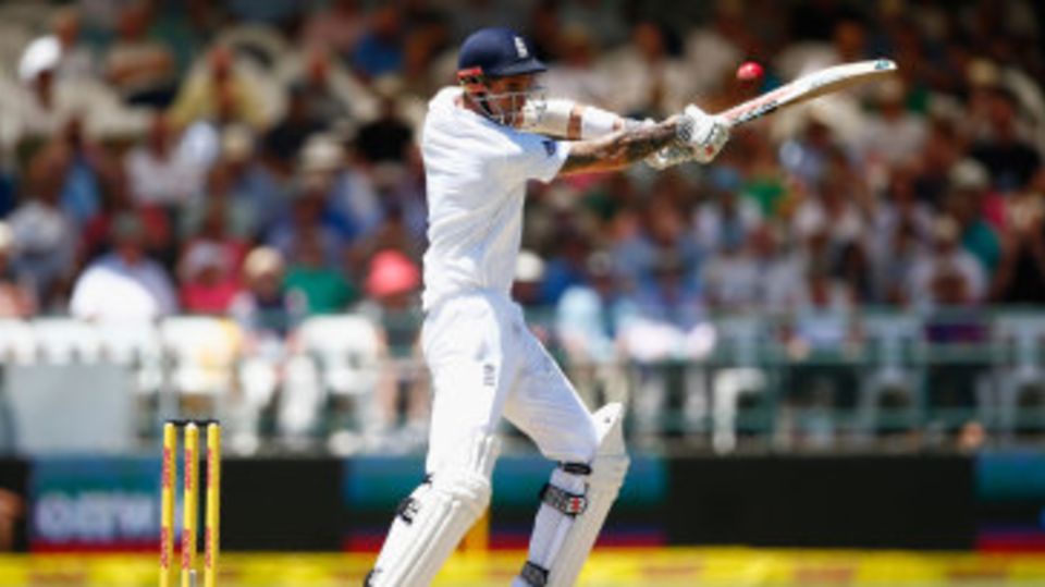 Alex Hales reached lunch on 38 not out