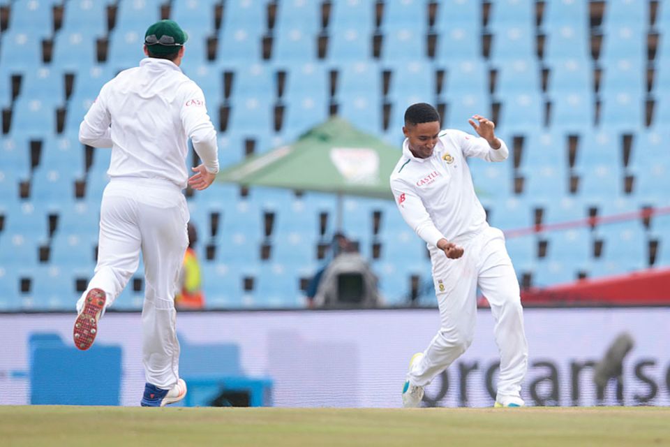 Dane Piedt claimed Joe Root as England's slide quickly set in