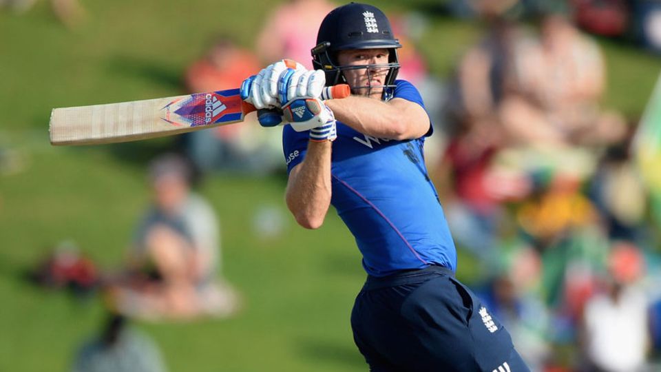 ...but David Willey and Adil Rashid struck a six apiece to help England to 318 for 8