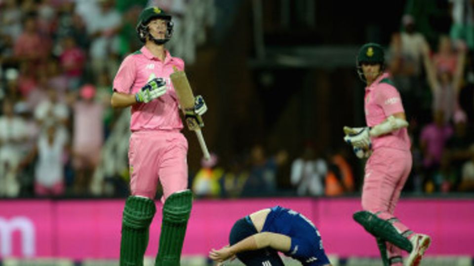 Chris Morris levelled the scores with a brilliant 62 from 38 balls