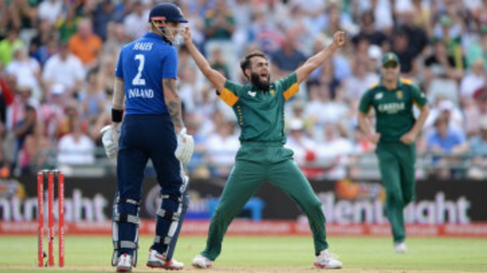 Imran Tahir made the opening breakthrough