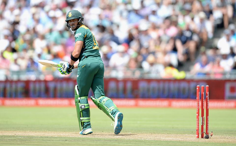 ...Quinton de Kock caught behind and Faf du Plessis bowled first ball
