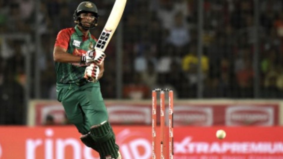 Mahmudullah made an unbeaten 33 from 13 balls