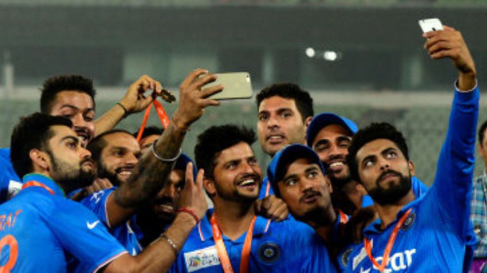 Indian players take a selfie to remember their Asia Cup triumph by