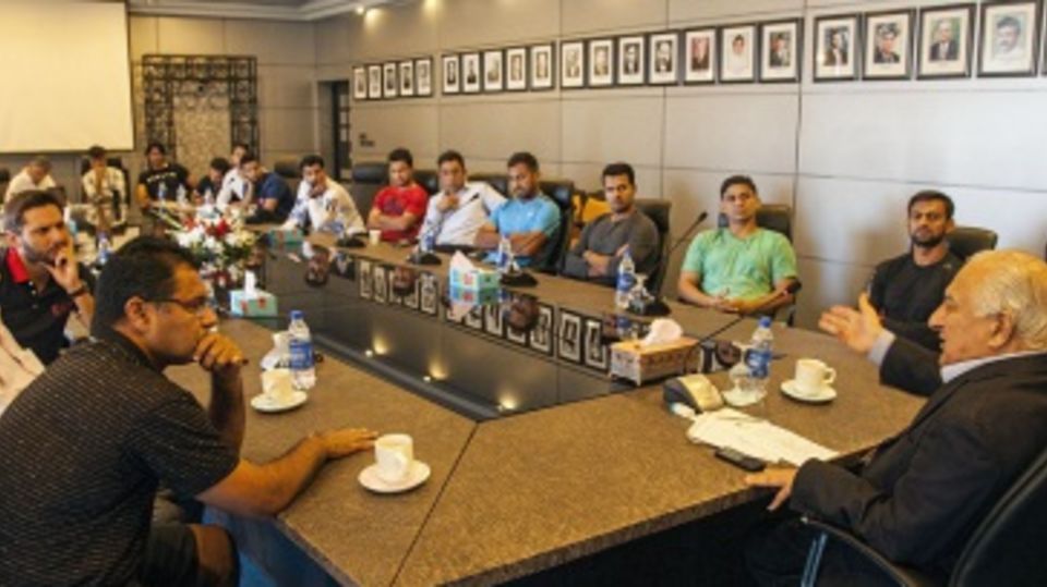 PCB chairman Shaharyar Khan addresses the players