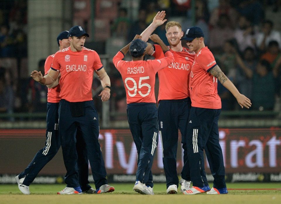 New Zealand could only muster 20 in the last four overs, finishing with 153 as England's death bowling came to the fore