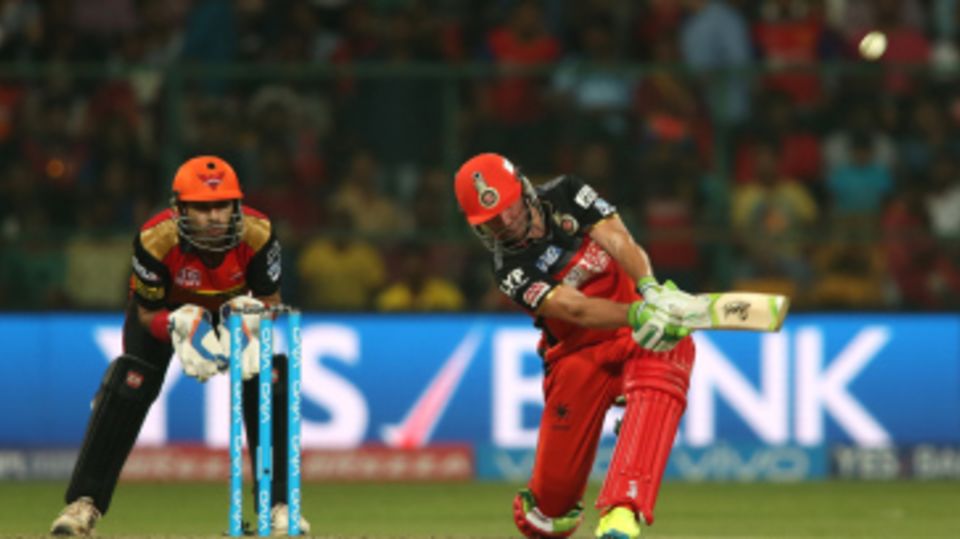AB de Villiers slog sweeps for six