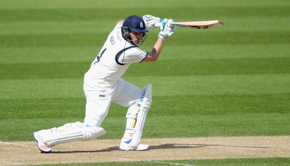 Ian Bell's hamstring injury seems to make him a non-starter in the first Test