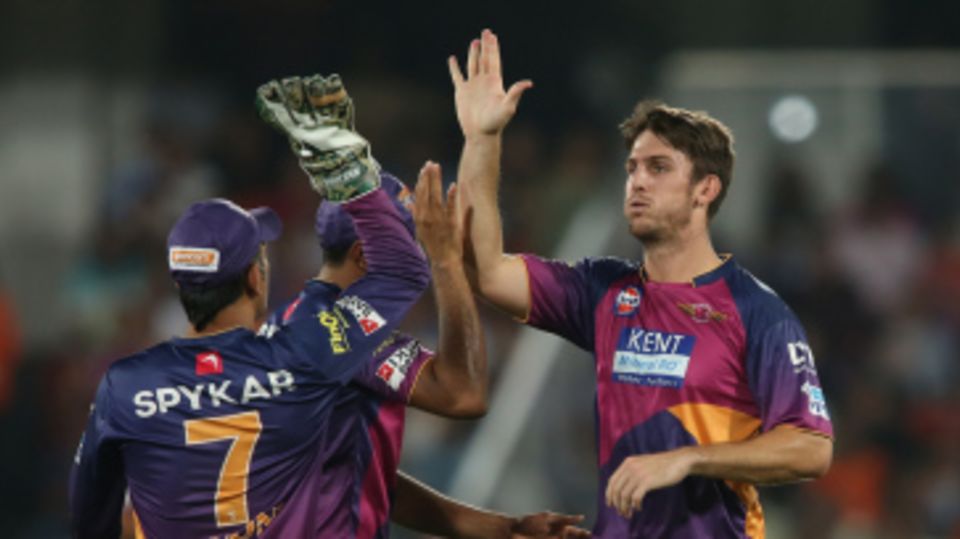 Mitchell Marsh took two key wickets