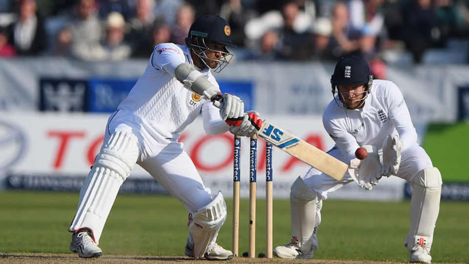 When he wasn't cutting, Milinda Siriwardana was even leaving balls on length