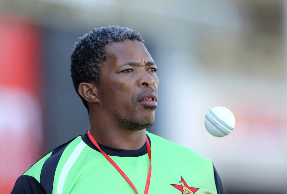 Makhaya Ntini has encouraged Zimbabwe's players to express themselves freely, according to the side's captain Graeme Cremer