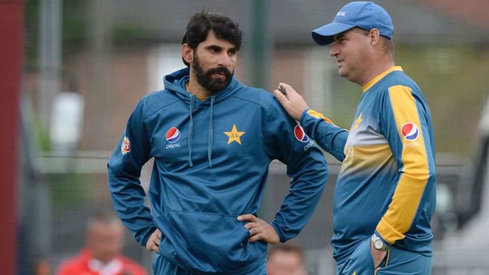 Mickey Arthur was "disappointed" by Pakistan's performance at Old Trafford