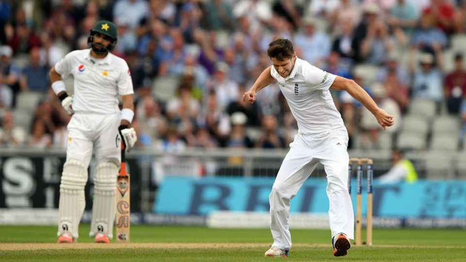 Chris Woakes took his fourth wicket with the last ball before lunch