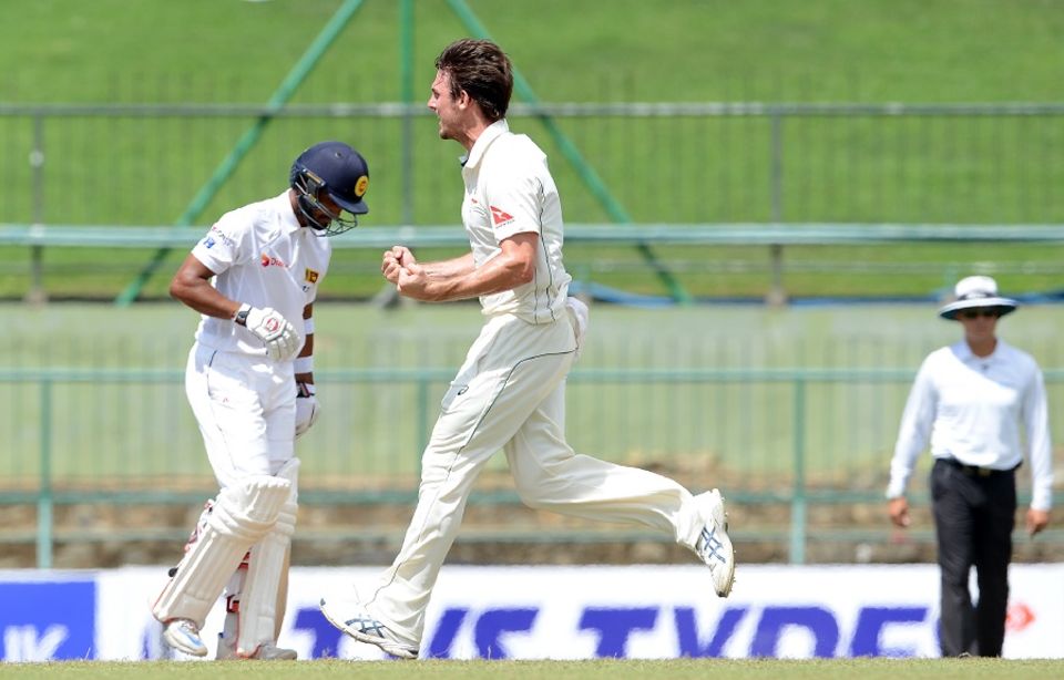 Mitchell Marsh ended their partnership by trapping Chandimal lbw with one that jagged back in