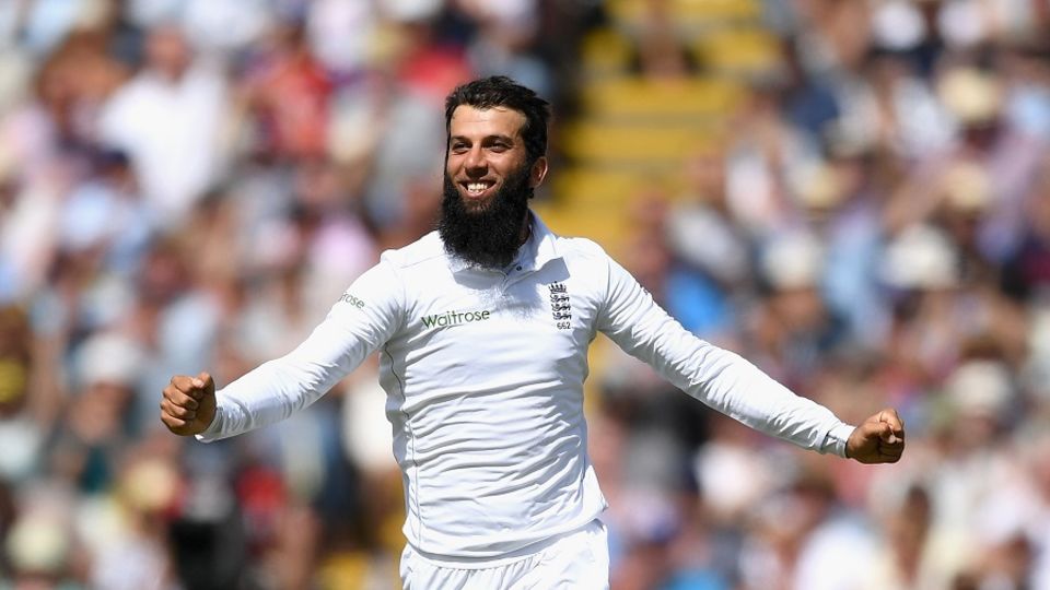 Moeen Ali broke through after lunch when he had Azhar Ali taken at second slip