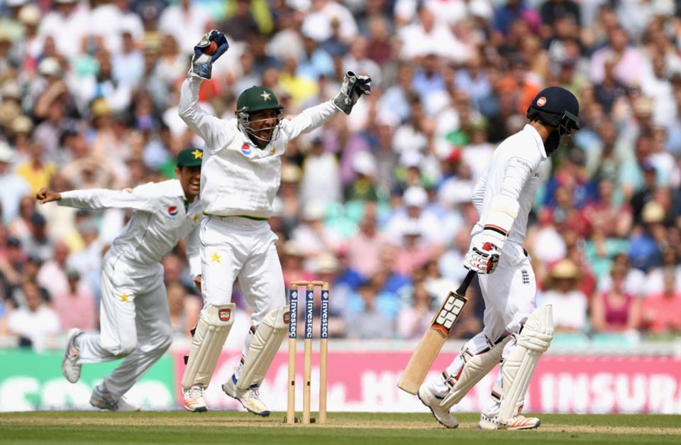 However, Moeen fell moments before lunch to Yasir Shah
