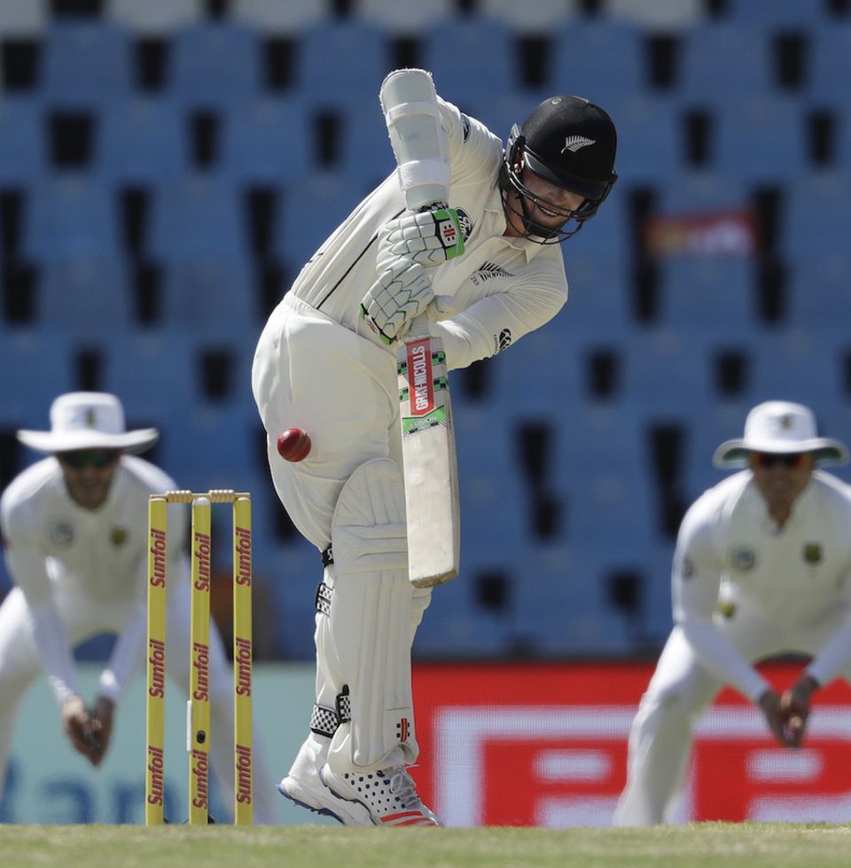 They went to lunch at 18 for 4 before Henry Nicholls and BJ Watling eased the nerves for a while. The pair resisted for over 26 overs and almost saw New Zealand through till tea...