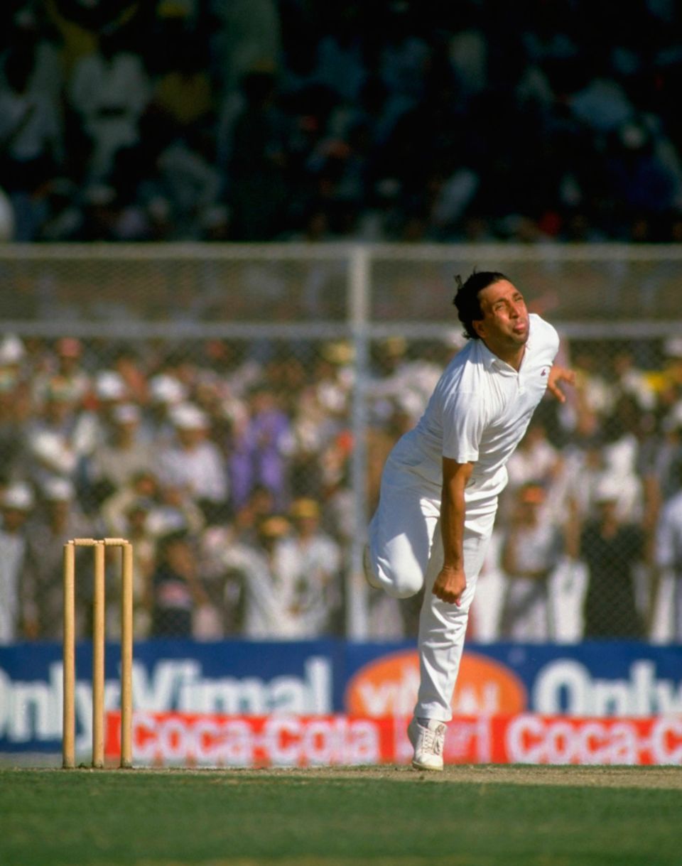 Abdul Qadir pushes out other candidates for the spinner's place