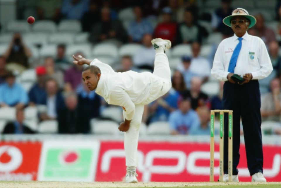 Paul Adams's two-year contract extension remains in place after he received support from the Western Cape Cricket Board