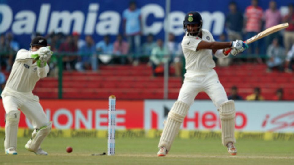 Cheteshwar Pujara executes a late cut