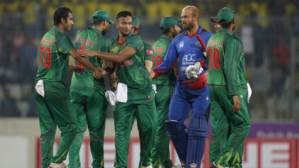 After the brief stoppage, Afghanistan's tailenders briefly played shots before being bowled out for 138 in the 34th over