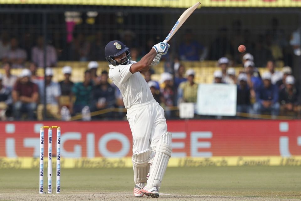 Rohit Sharma raced to an unbeaten 51 that lifted the total to 557 for 5, before Kohli called for the declaration