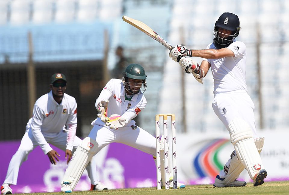 In between his reprieves, Moeen put away the bad balls with aplomb