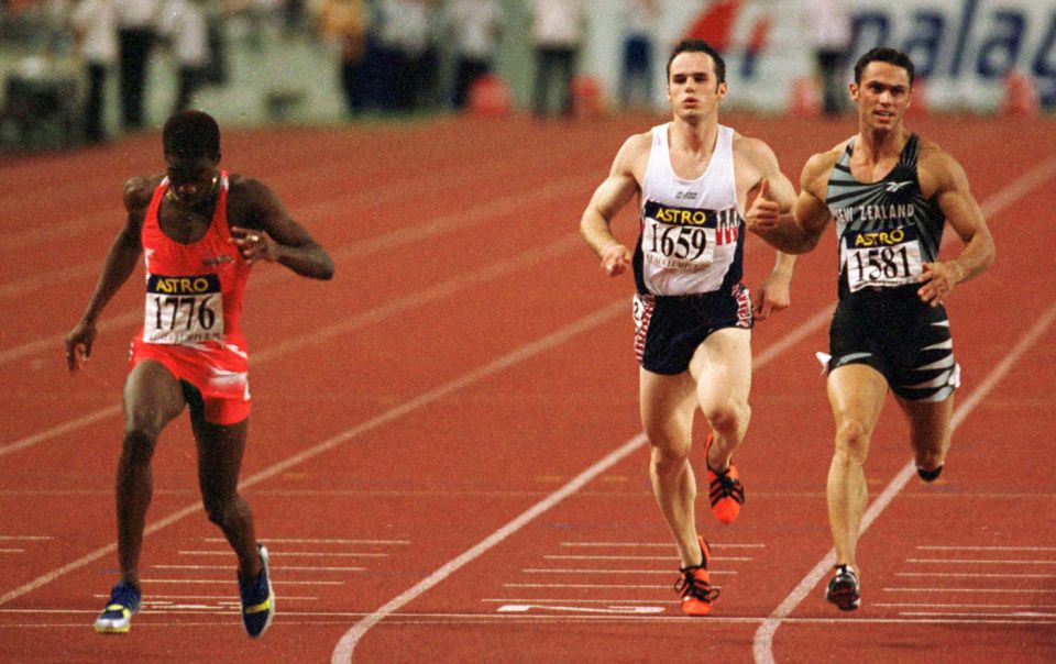 Donaldson (right) runs the 200m race at the 1998 Commonwealth Games