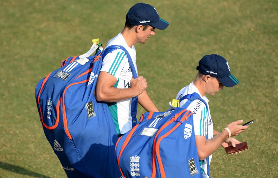 Alastair Cook and Joe Root head to the nets in Mumbai
