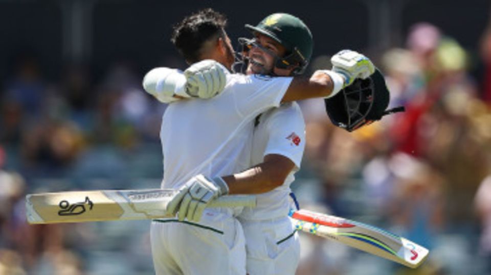 JP Duminy and Dean Elgar scored hundreds