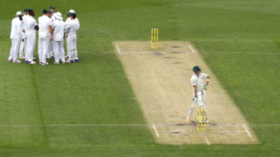 Steven Smith was the lone fighter for Australia on the fourth day