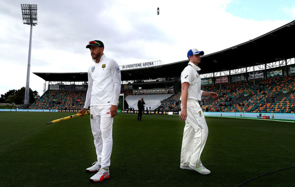 Du Plessis and Smith in Hobart, 2016: South African had clinched the series 2-0 at the time their captain was found guilty of tampering with the ball