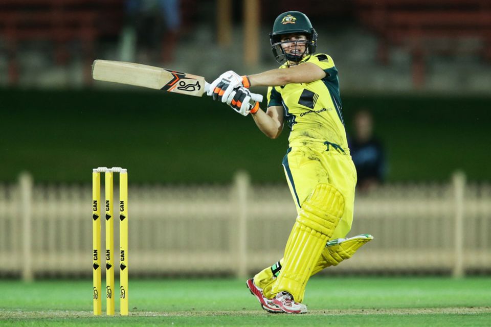 Nicole Bolton scored her first fifty of the series, an unbeaten 77, to help Australia women win the third ODI