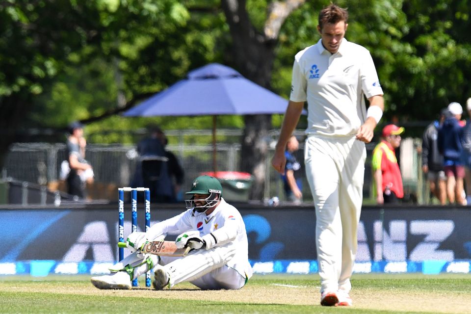 And they all fall down: Pakistani collapses tend to become the stuff of legend