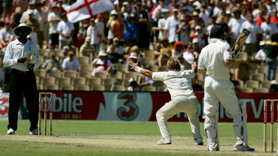 There was also theatre when Shane Warne bowled