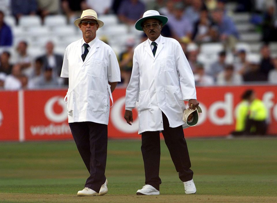 Standing in the 2001 Trent Bridge Ashes Test, with S Venkataraghavan