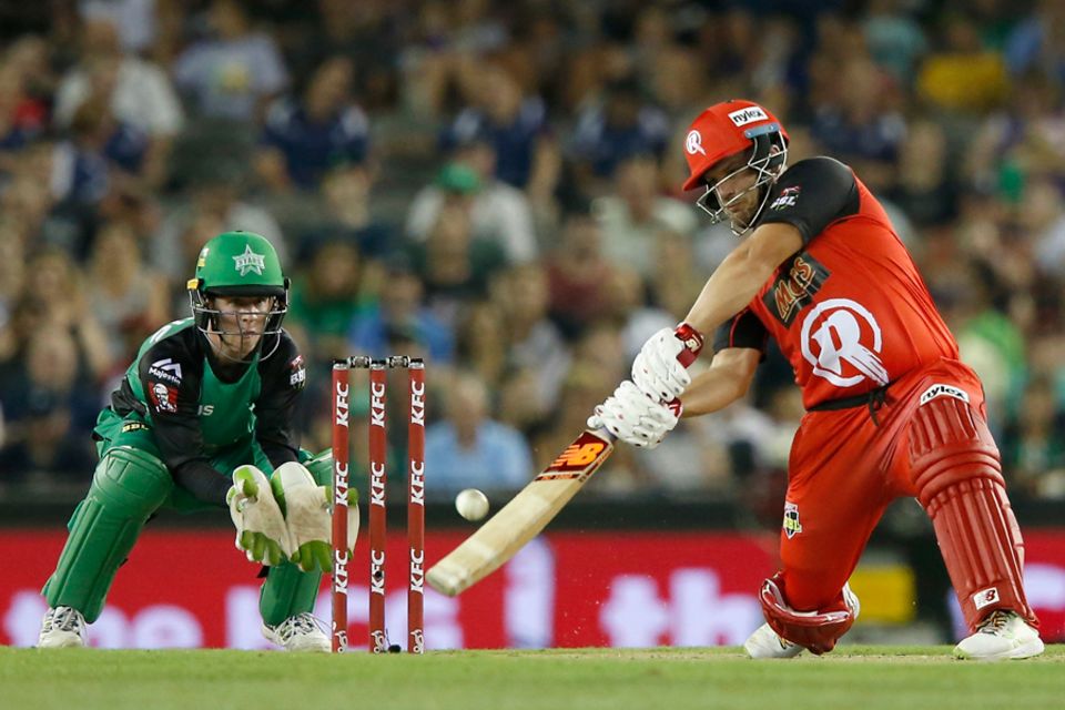 Aaron Finch got off to a bright start in the second Melbourne derby of the season but failed to press on