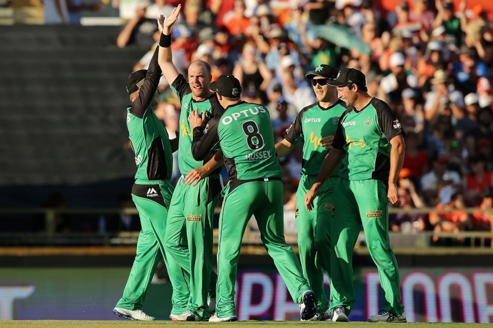 Michael Beer led a strong bowling performance from the Melbourne Stars, who razed Perth Scorchers at their home venue