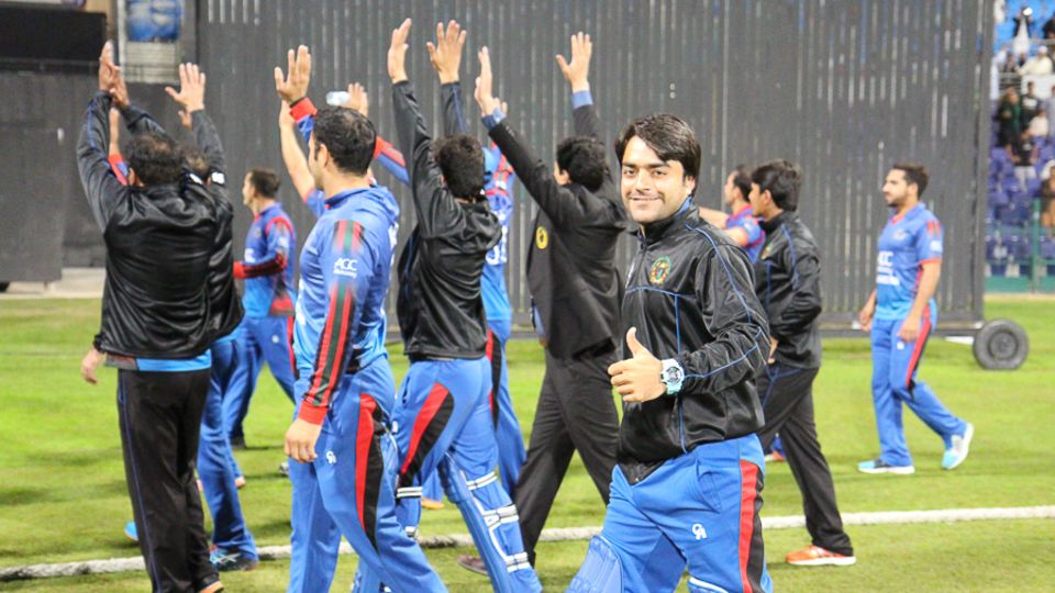 'When the team is under pressure, then I love to play in that condition and love to perform' - Rashid Khan